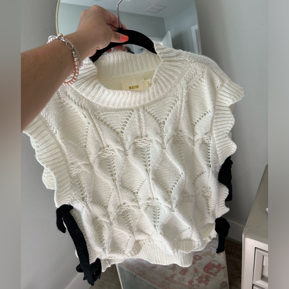 MAEVE ANTHROPOLOGY sweater vest with scalloped edge detailing and black ties!!!